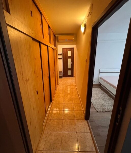 Piata Sudului 5-7 min metrou Apartament de inchiriat  2 camere